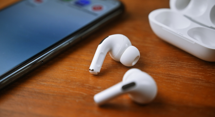 how to connect airpods to iphone